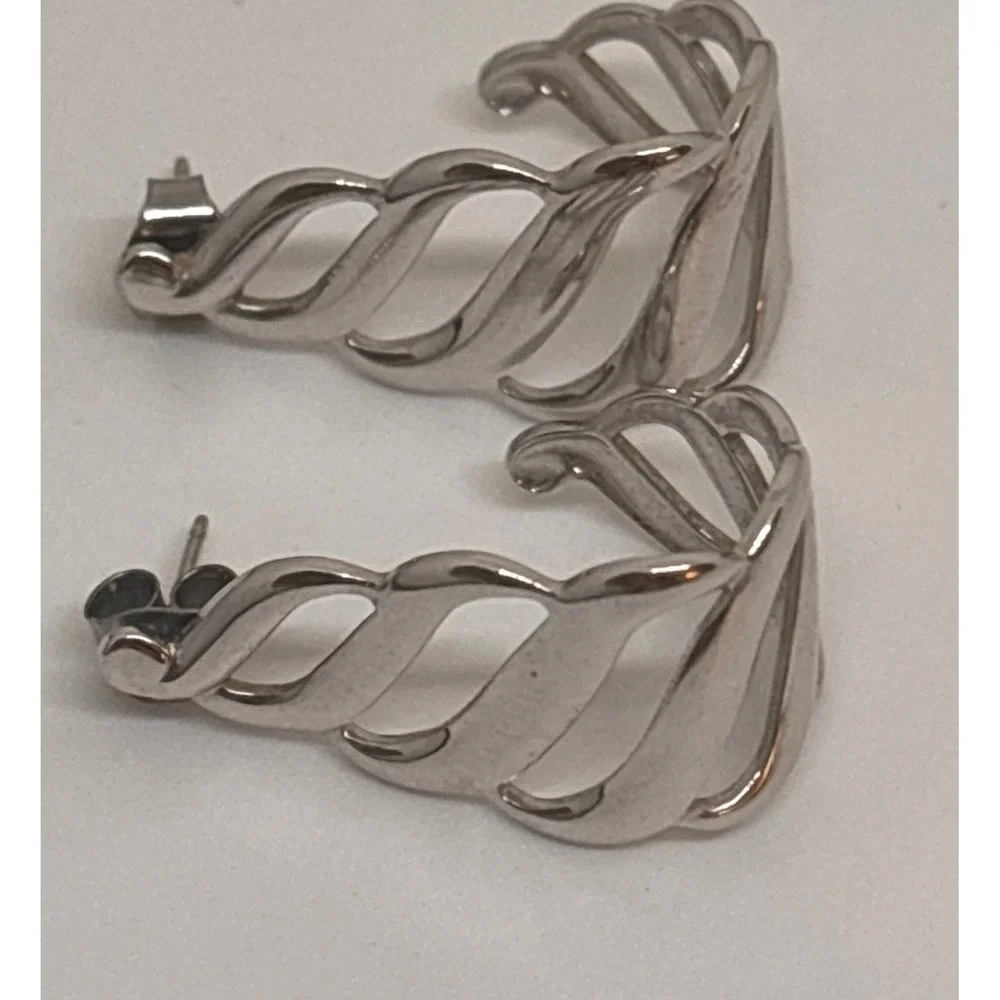 Monet Earrings Womens Silver Tone Twisted Drop‎ Dangle Post Vintage Signed